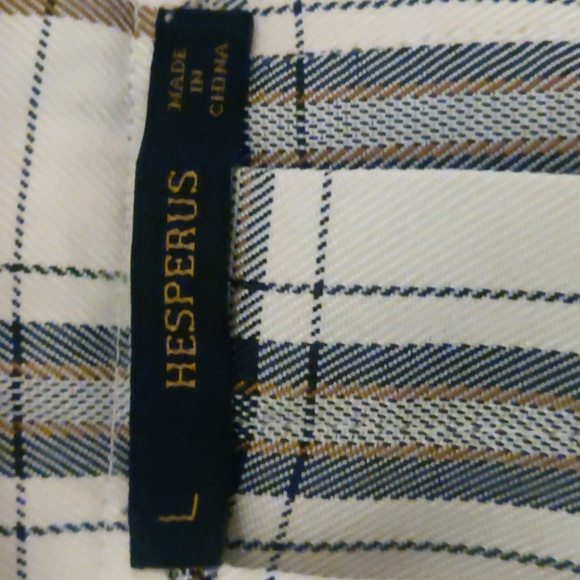 Pleated plaid skirt - Picture 3 of 3